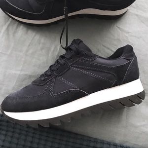 Zara Sneakers New